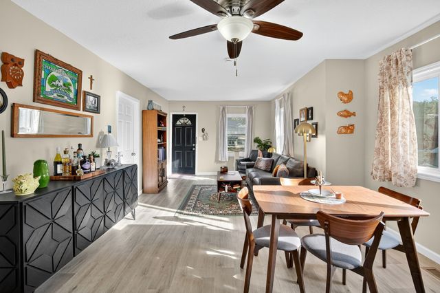 2808 School Street, Des Moines, IA 50311