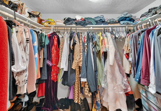 2808 School Street, Des Moines, IA 50311