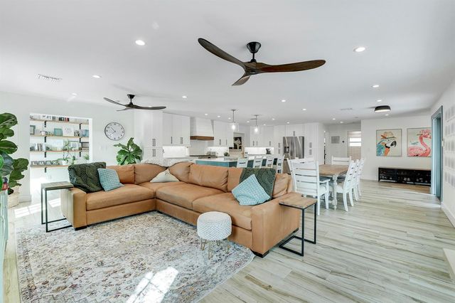 731 Cruiser Road S, North Palm Beach, FL 33408