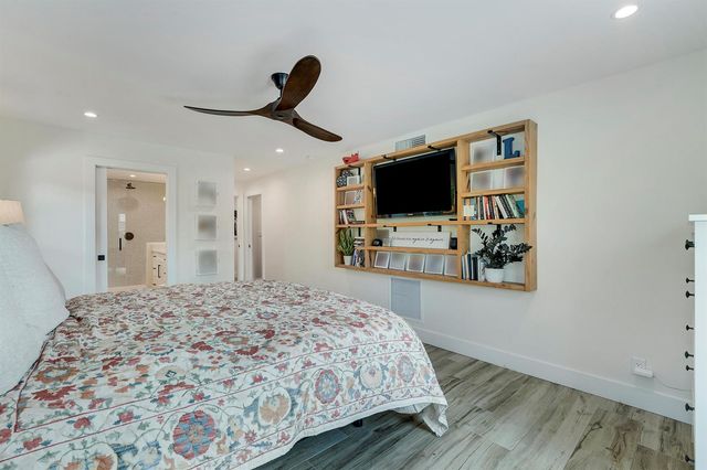 731 Cruiser Road S, North Palm Beach, FL 33408