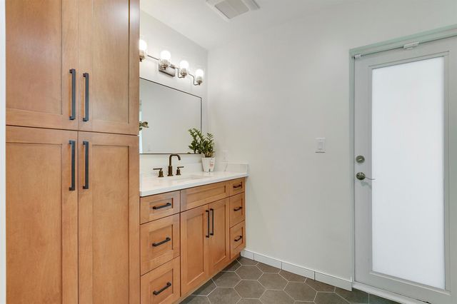 731 Cruiser Road S, North Palm Beach, FL 33408