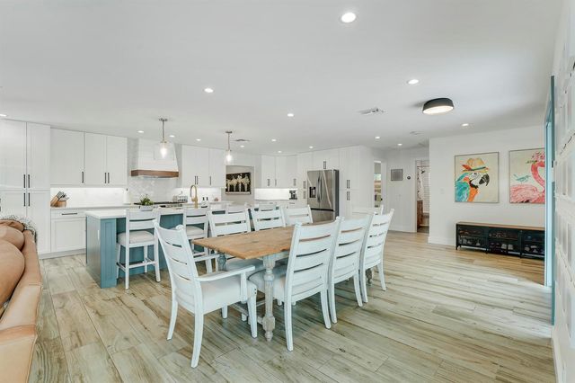 731 Cruiser Road S, North Palm Beach, FL 33408