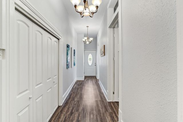 811 24th Street, Galveston, TX 77550
