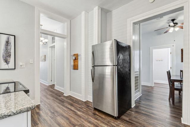 811 24th Street, Galveston, TX 77550