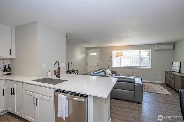 9809 132nd St Court E #D, Puyallup, WA 98373