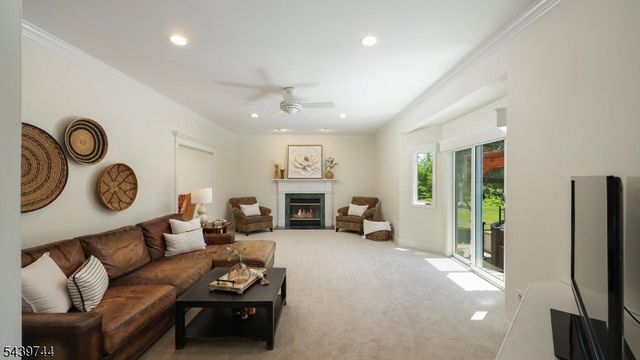 195 Fairfield Ln, Hillsborough Twp., NJ 08844