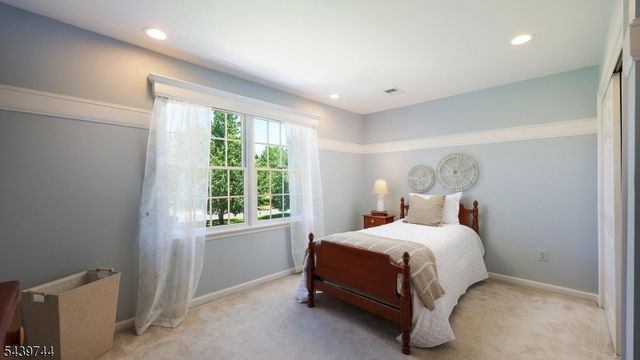 195 Fairfield Ln, Hillsborough Twp., NJ 08844