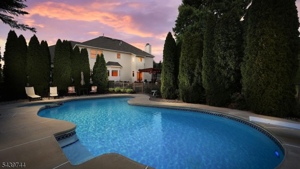 195 Fairfield Ln, Hillsborough Twp., NJ 08844 — photo 3