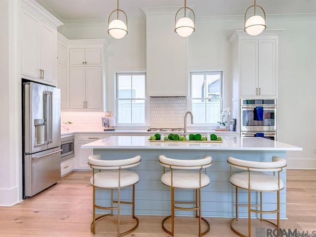 3183 Pointe-marie Dr, Baton Rouge, LA 70820