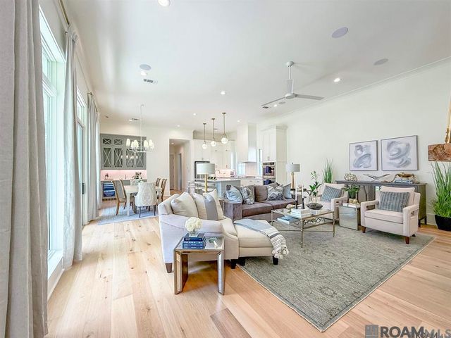 3183 Pointe-marie Dr, Baton Rouge, LA 70820