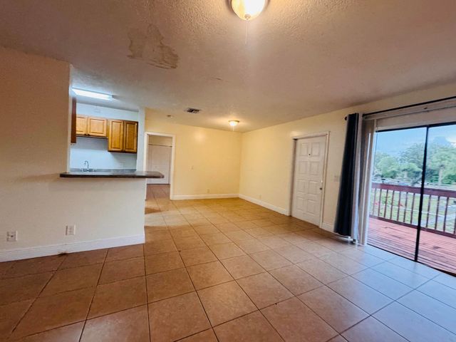 7 CROSSINGS Circle G, Boynton Beach, FL 33435