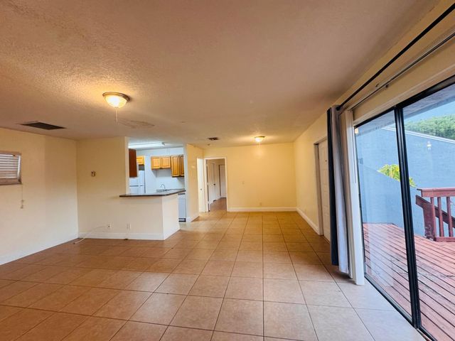 7 CROSSINGS Circle G, Boynton Beach, FL 33435