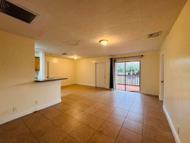 7 CROSSINGS Circle G, Boynton Beach, FL 33435