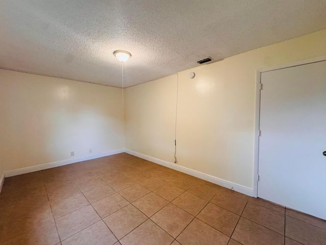 7 CROSSINGS Circle G, Boynton Beach, FL 33435