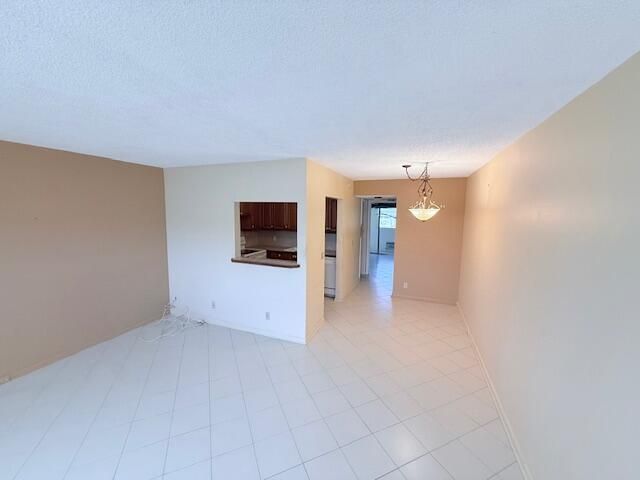 402 Markham S, Deerfield Beach, FL 33442