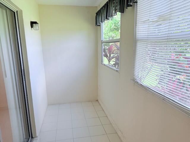 402 Markham S, Deerfield Beach, FL 33442