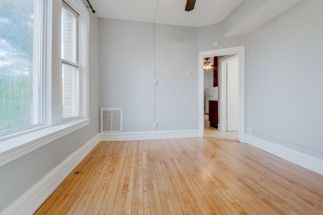 2511 W Le Moyne Street 3, Chicago, IL 60622