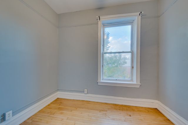 2511 W Le Moyne Street 3, Chicago, IL 60622