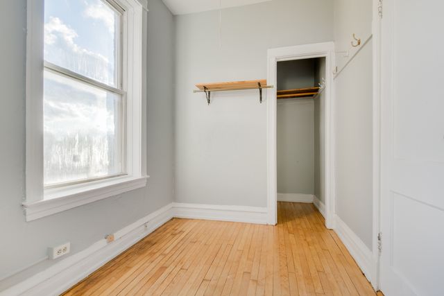 2511 W Le Moyne Street 3, Chicago, IL 60622