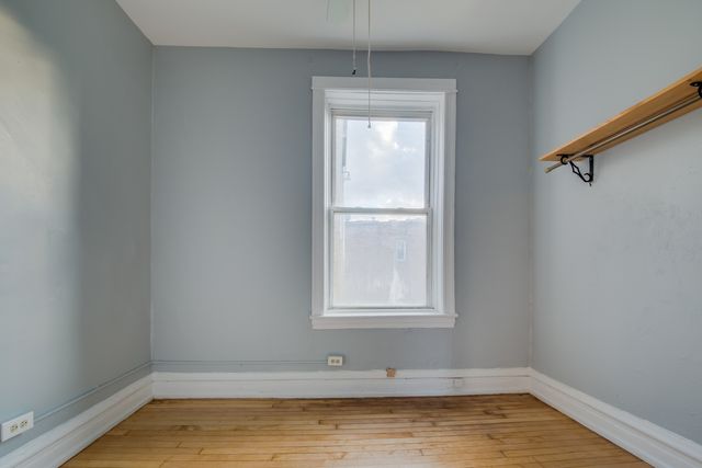 2511 W Le Moyne Street 3, Chicago, IL 60622