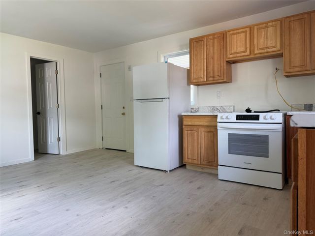 50 S Montgomery Street 7, Walden, NY 12586
