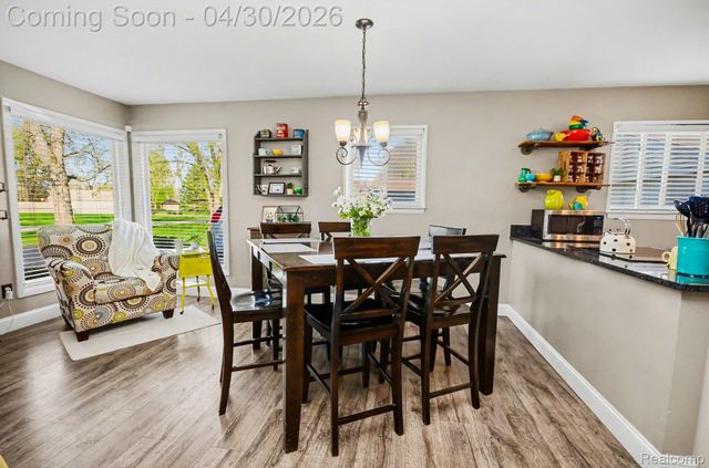 4884 Sundale Drive, Independence Charter Township, MI 48346