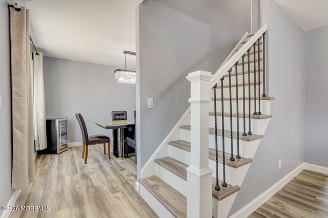 1 Pine Crest Drive, Toms River, NJ 08753