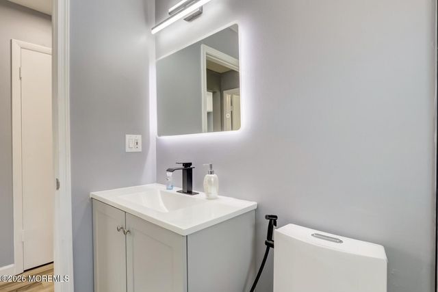 1 Pine Crest Drive, Toms River, NJ 08753