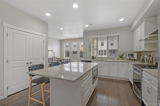 15545 W Washburn Avenue, Lakewood, CO 80228