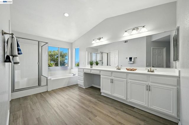 44416 44416 Nighthawk Pass, Temecula, CA 92592