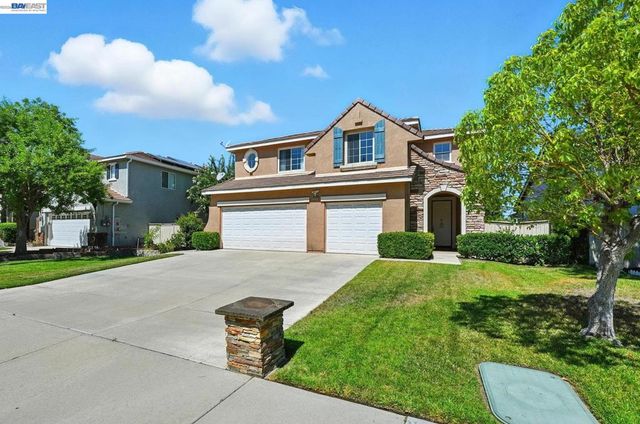 44416 44416 Nighthawk Pass, Temecula, CA 92592