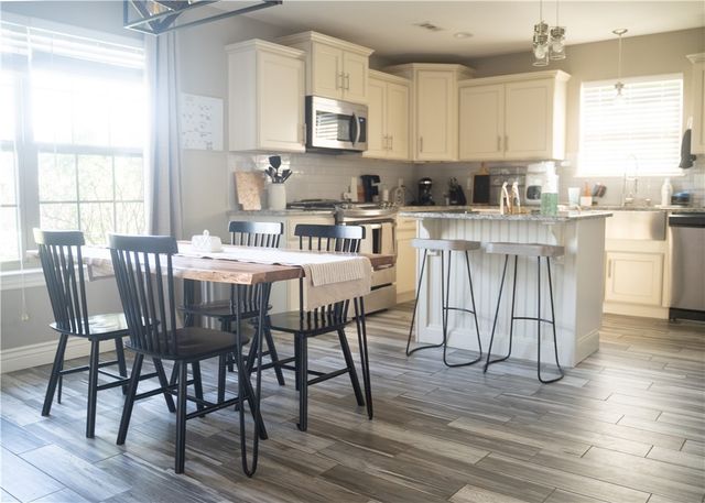 1001 Red Oak Street, Elkins, AR 72727