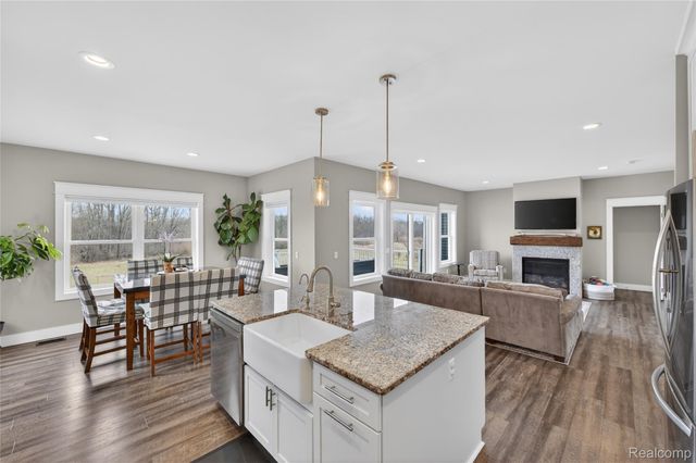 5360 Stone Garden Drive, Marion Township, MI 48843