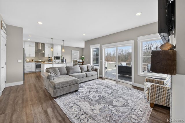 5360 Stone Garden Drive, Marion Township, MI 48843