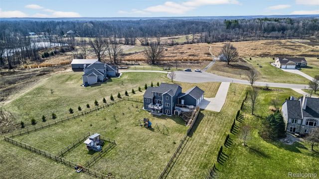 5360 Stone Garden Drive, Marion Township, MI 48843