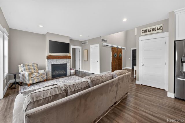 5360 Stone Garden Drive, Marion Township, MI 48843