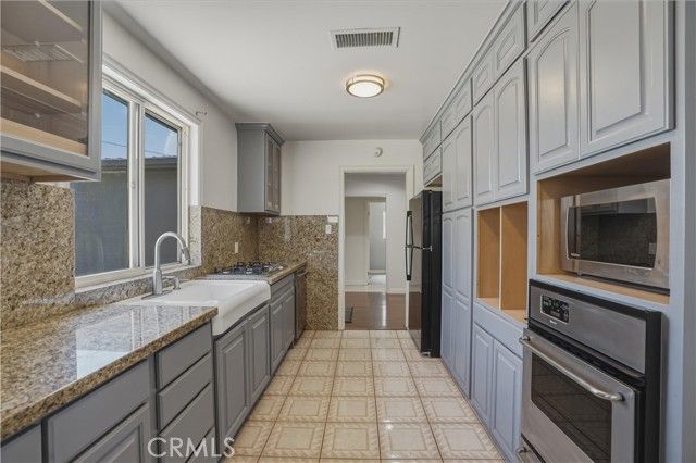 6527 Buffalo, Van Nuys (los Angeles), CA 91401