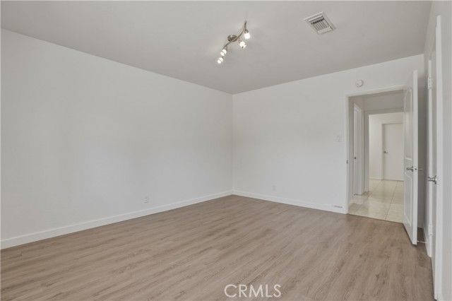 6527 Buffalo, Van Nuys (los Angeles), CA 91401