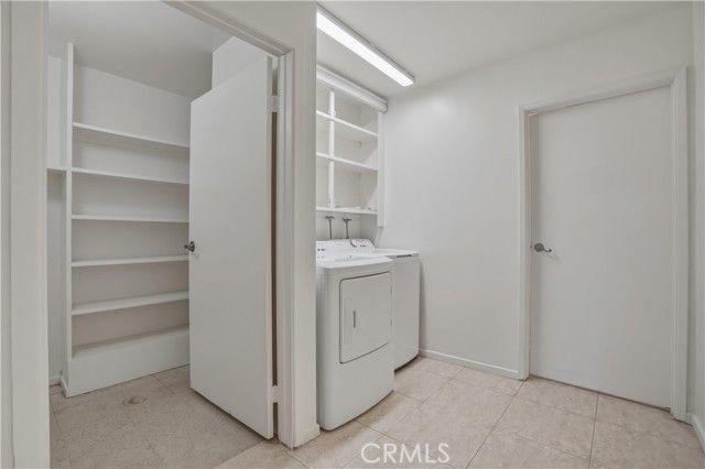 6527 Buffalo, Van Nuys (los Angeles), CA 91401