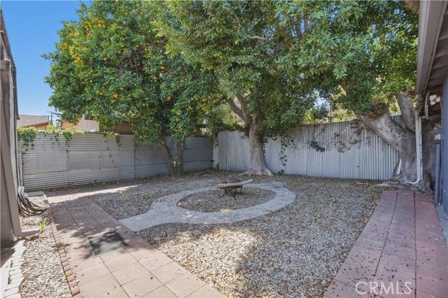 6527 Buffalo, Van Nuys (los Angeles), CA 91401