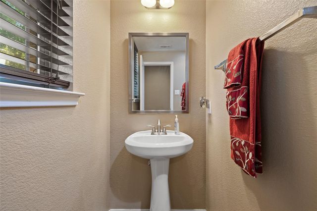 1510 Crested Butte WAY, Georgetown, TX 78626