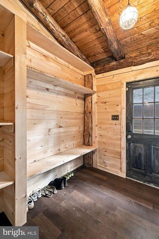 24 WINSLOW RD, Fredericksburg, VA 22406