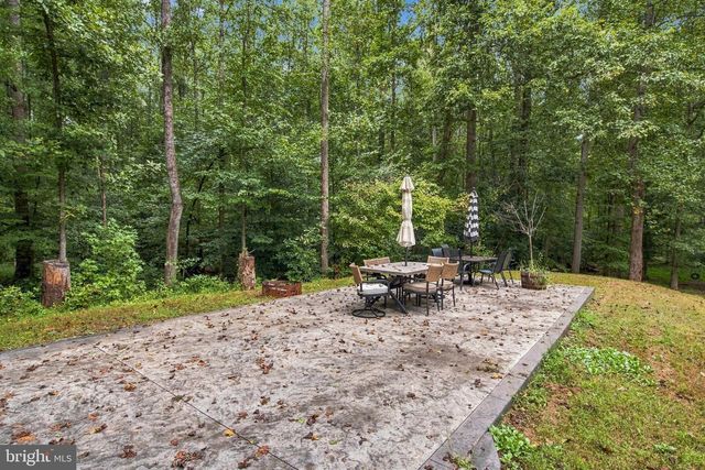 24 WINSLOW RD, Fredericksburg, VA 22406