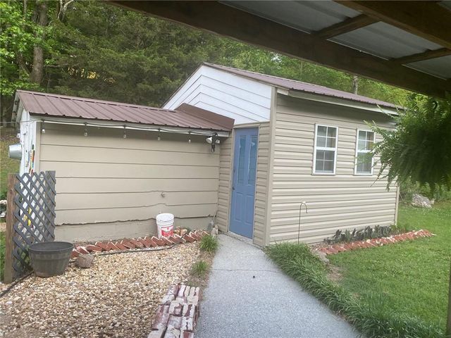 1525 Sloppy Floyd Lake Road, Summerville, GA 30747