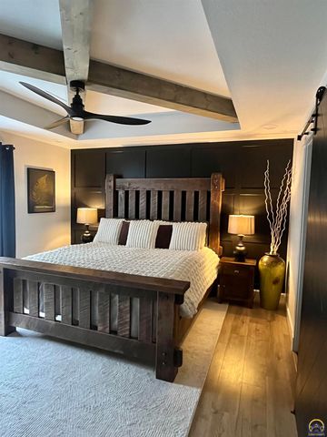 2314 NW 49th TER, Topeka, KS 66618