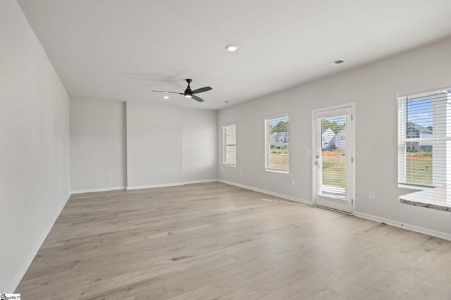 619 Silver Fir Street, Piedmont, SC 29673
