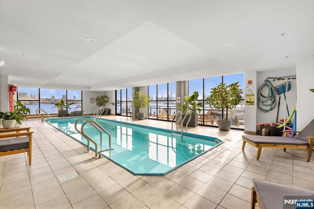600 Harbor Boulevard 1079-81, Weehawken, NJ 07086