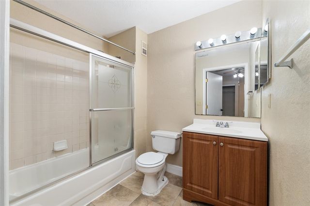 3705 SW 27TH STREET 214, Gainesville, FL 32608