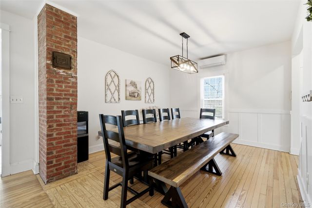 125 S Bayview Avenue, Amityville, NY 11701