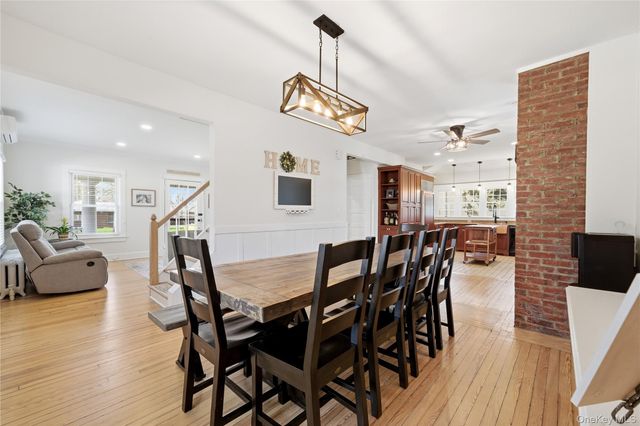125 S Bayview Avenue, Amityville, NY 11701